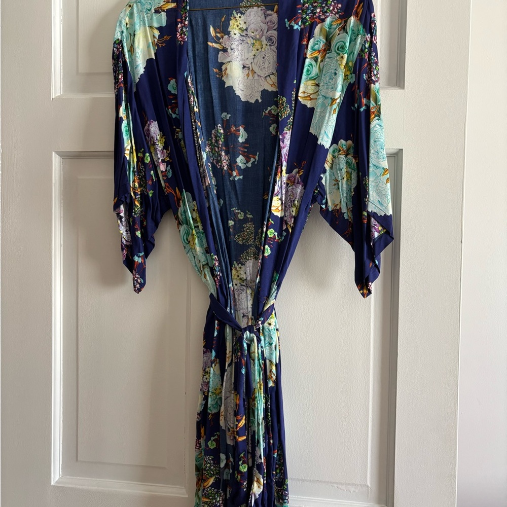 Floral Kimono Robe/Bathing Suit Cover-up